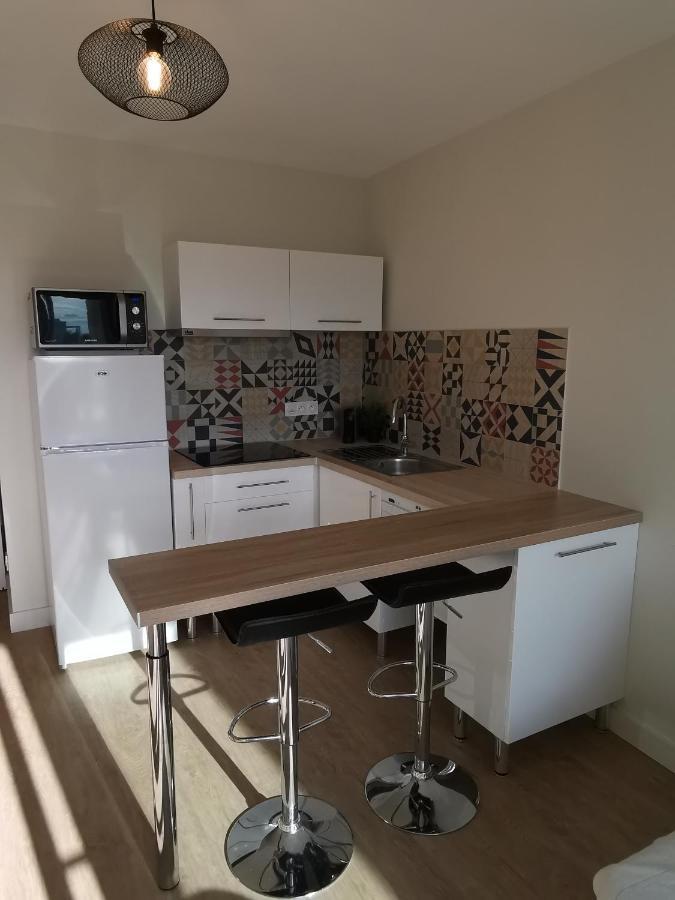 Appartement 1 chambre + parking à deux pas des plages Sète Exterior foto